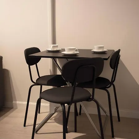 Modern 2br Near S - Sleeps 6, New & Cozy Oslo