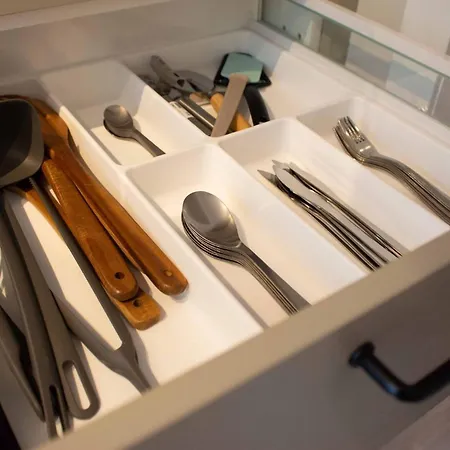 Modern 2br Near S - Sleeps 6, New & Cozy Apartamento