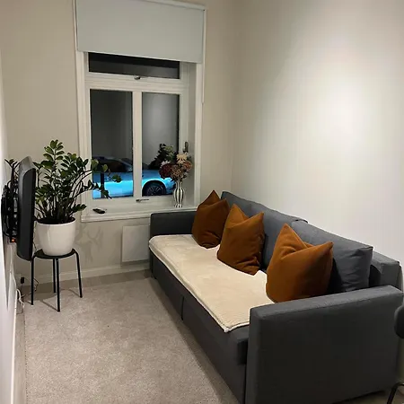 Апартаменты Modern 2br Near S - Sleeps 6, New & Cozy Осло
